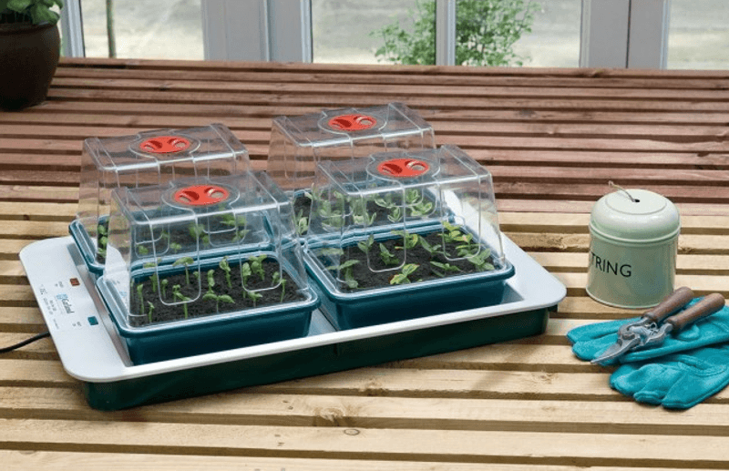 Minidrivhus oppvarmet 
